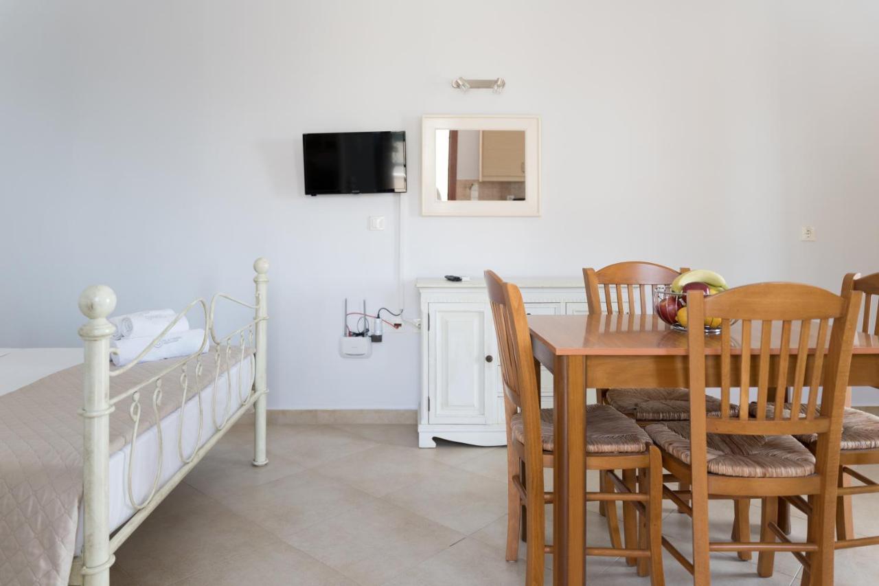 Vilatoria Guesthouse Agia Thekli 外观 照片
