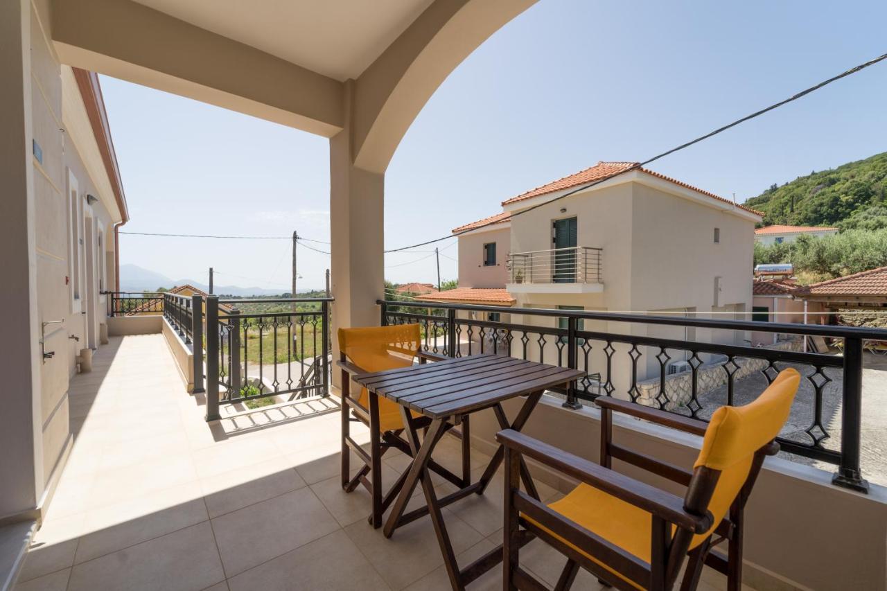 Vilatoria Guesthouse Agia Thekli 外观 照片
